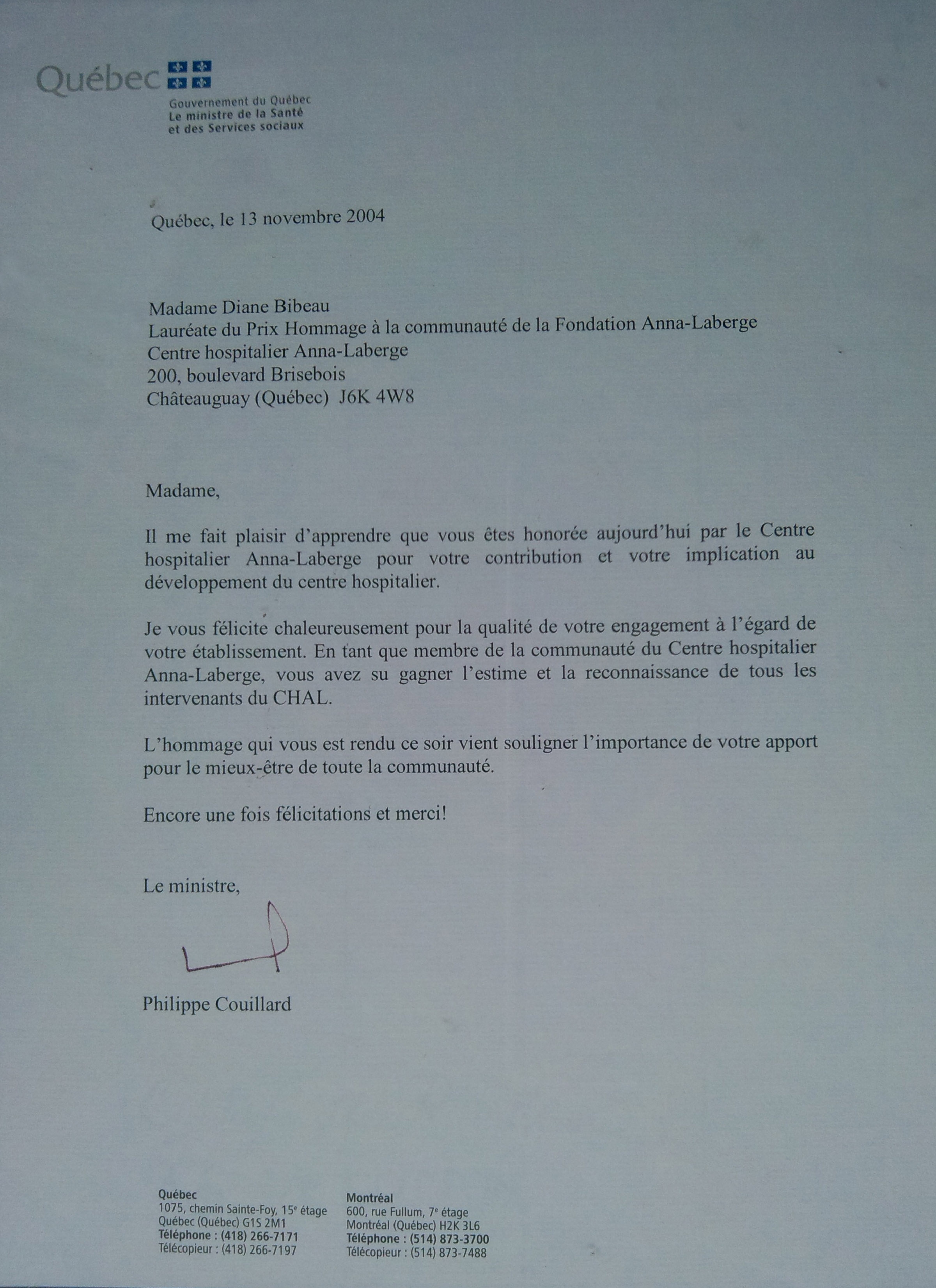 Lettre du ministre de la sante et des services sociaux Laissez-nous vous transmettre notre passion pour la musique  L'école de musique dianorgues la rock shoppe  a pour mandat d'offrir des cours de musique de qualité au meilleur prix possible.  Horaire flexible Forfait pour tous Nous avons des programmes adaptés pour des personnes de tout âges et ce, dans tous les styles musicaux. Nos programmes pour enfants sont adressés à des enfants à partir de 4 ans. Cours énergiques et captivants Nos professeurs diplômés mettent en œuvre tout leurs savoirs en enseignement et les plus récentes technologies d'apprentissages pour garder captif et motivé leurs élèves.'  Cours personnalisés Nos cours en privés sont aussi personnalisés à l'objectif de chaque élève. Ainsi dans le premier cours d'une session, l'élève et le professeur fixent un objectif de réussite pour la durée de la session de cours. Le professeur fabrique ensuite un plan de cours personnalisé à chaque élève en respectant son âge, son objectif, ses styles musicaux et artistes préférés et autres spécifications. Paiements flexibles Nous offrons des solutions de paiements flexibles et adaptés à vos finances. Informez-vous auprès de nos conseillers pour en connaître plus. Ajustement et réparation Notre service de lutherie rapide et sans tracas est parfait pour tout vos instruments. Notre atelier de réparation sur place vous assure un service personnalisé et très rapide. 95% de nos réparations ou ajustements sont effectué en moins de 3 jours ouvrables. Nos luthiers qualifiés sauront prendre soin de vos petits bijoux.